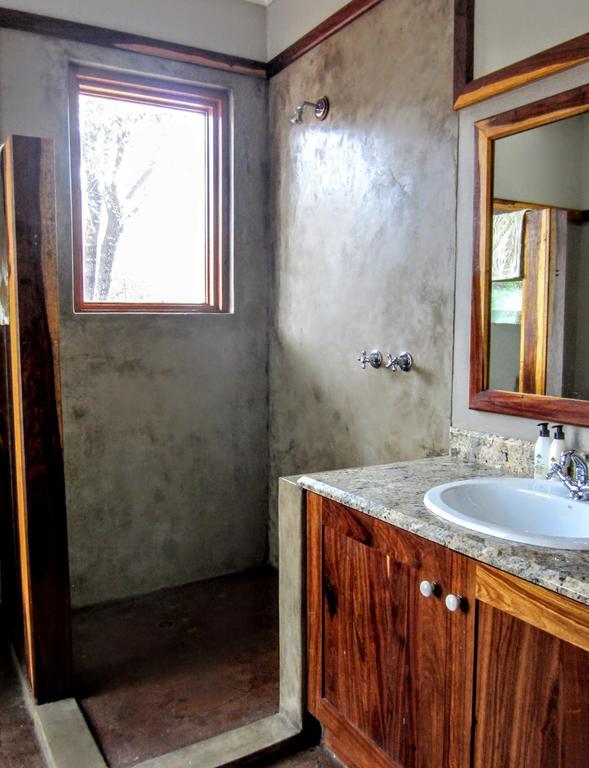 Chumbi Bush House Villa Hluhluwe Bilik gambar